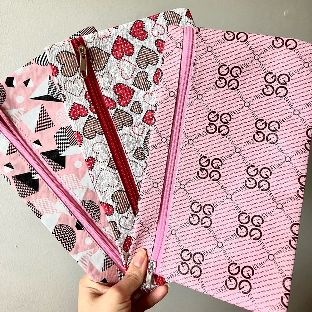 Makeup/pencil bag